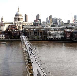 Millennium Bridge and St Pauls from Tate Modern